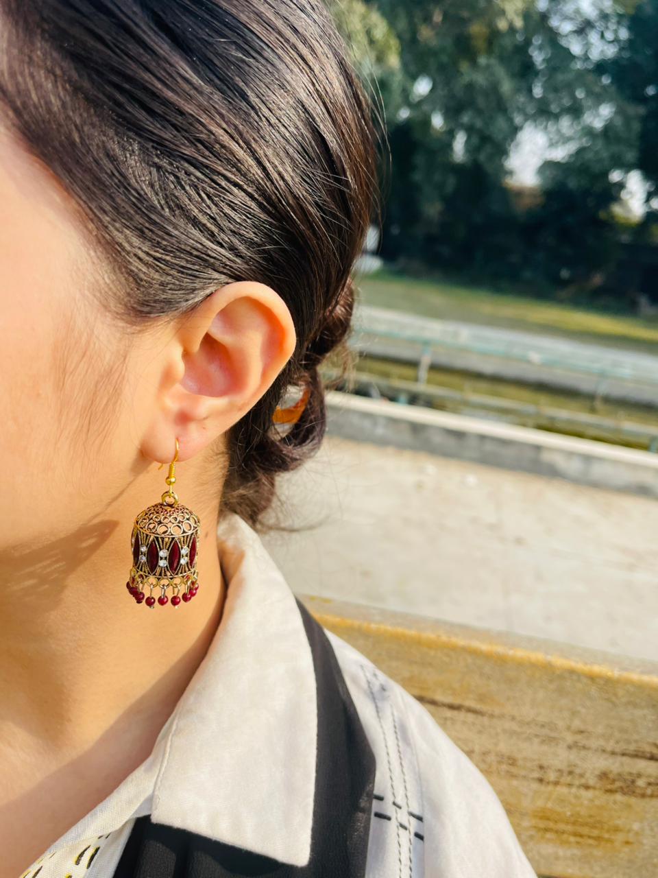 Maroon Meenarki jhumki