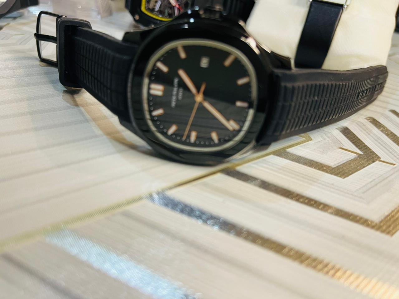 Patek philllipe  Silicon straps  Water resistant  Black beauty  With free shipping